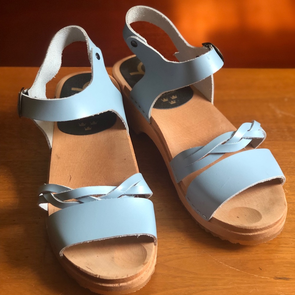 Cape clogs size 38